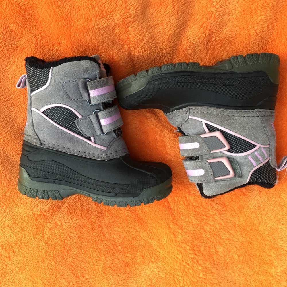 Girl Totes boots